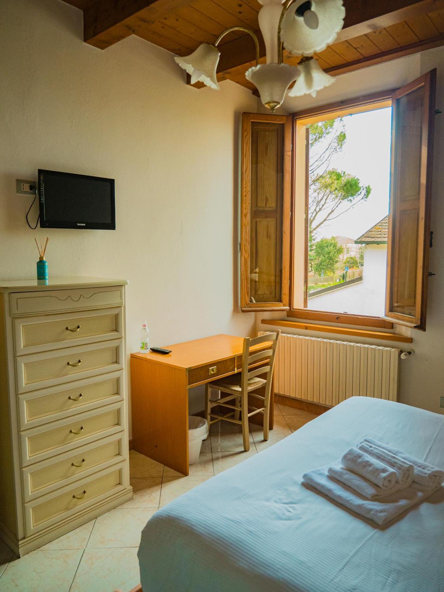 B&B Villa Erika Lugo  Kültér fotó