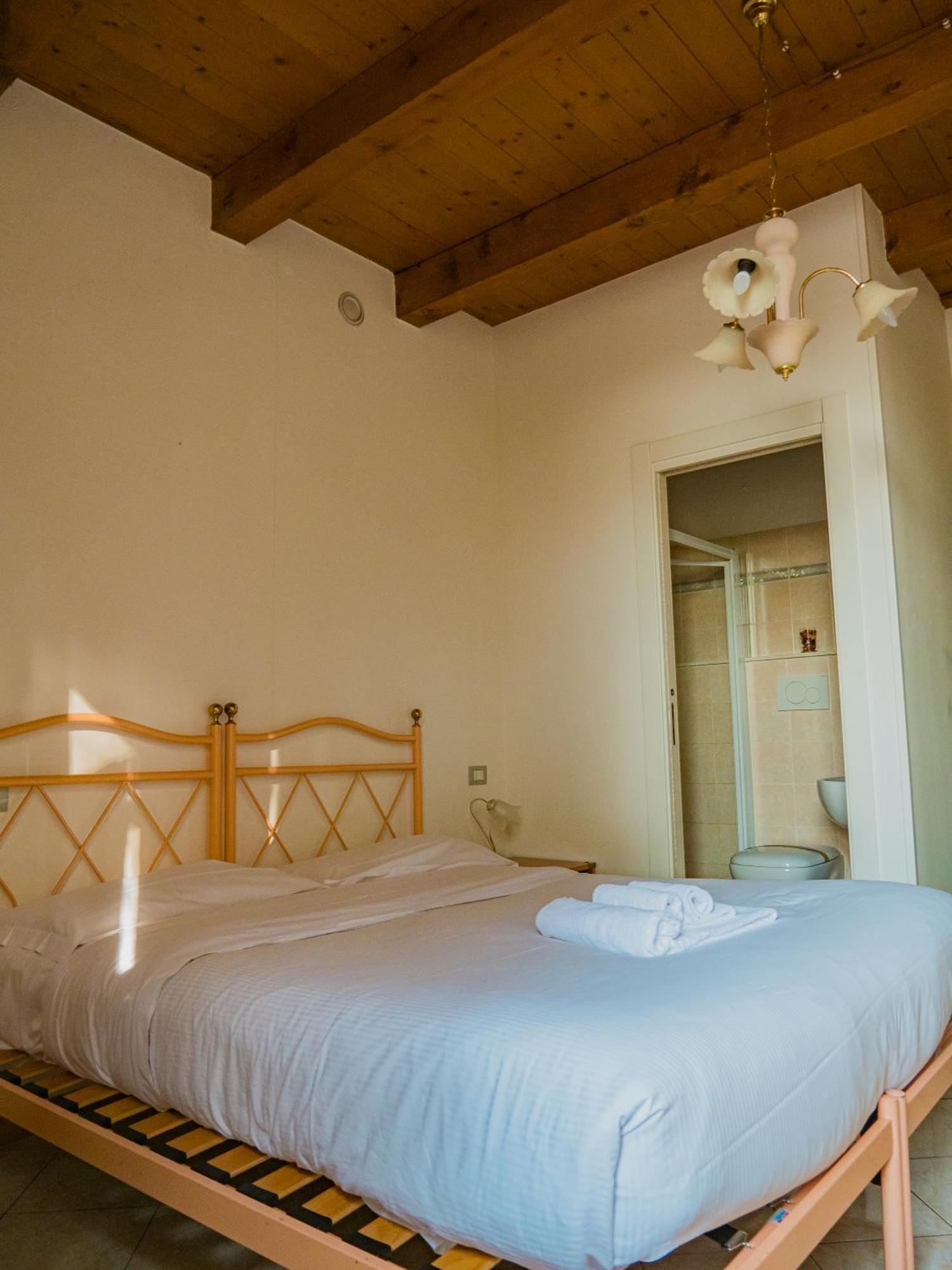 B&B Villa Erika Lugo  Kültér fotó