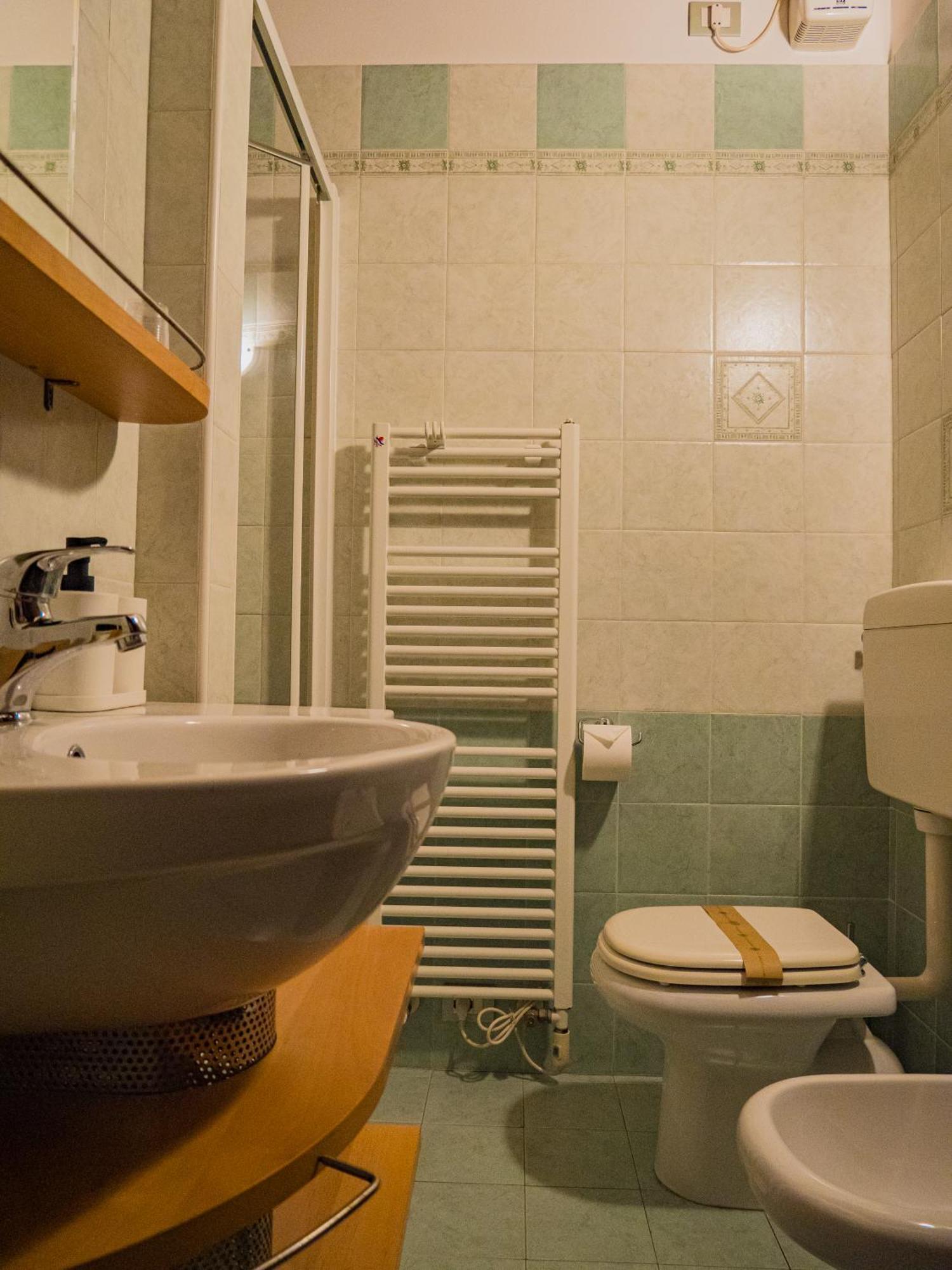 B&B Villa Erika Lugo  Kültér fotó